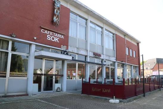 Het oude gebouw van Cafetaria SOK in Deurne